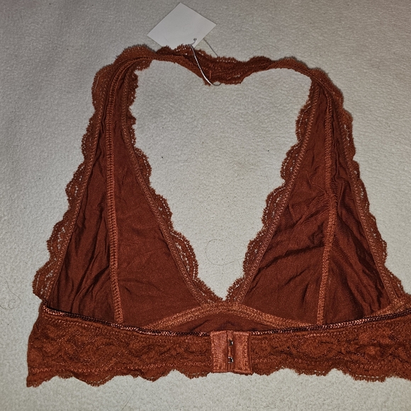 NWT Tillys Lace Spandex Rust Deep V Bra, sz ML, never worn in perfect cond - Picture 3 of 5